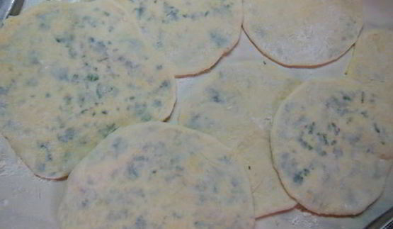 очень сырные лепешки