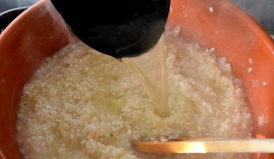 рисовая лепешка, фаршированная грибами