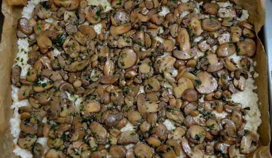 рисовая лепешка, фаршированная грибами