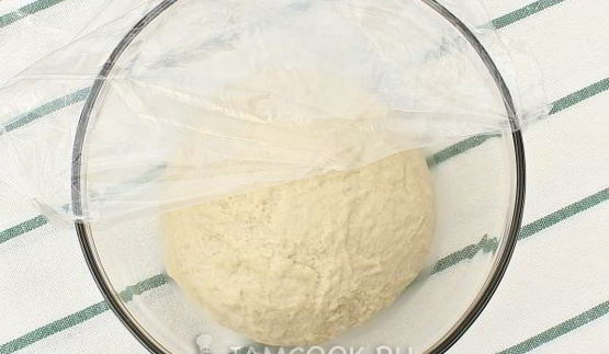 слоеные лепешки на сковороде