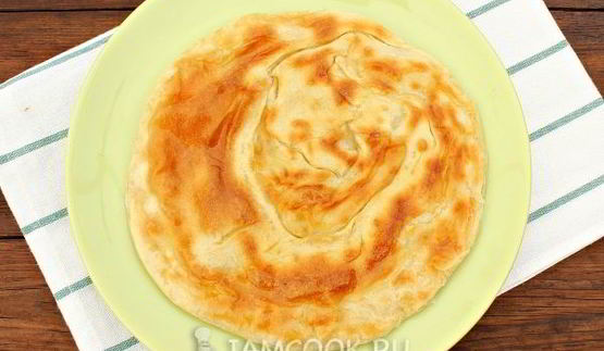 слоеные лепешки на сковороде