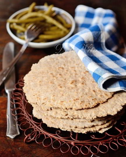 Рецепт тонких пшенично-ржаные лепешки с орехами