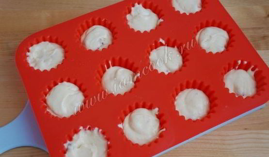 американские маффины с кусочками шоколада