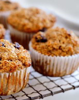 Домашние овсяные маффины с изюмом