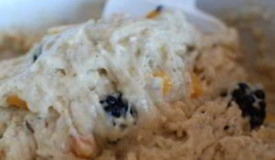 лавандовые маффины с ежевикой и персиками