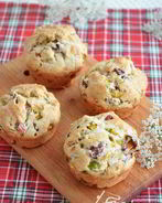 Летние маффины с лисичками и ветчиной