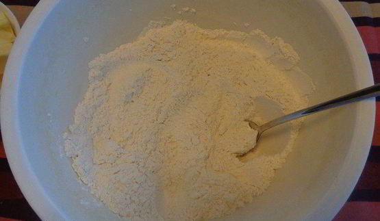 лимонно-маковые маффины на йогурте