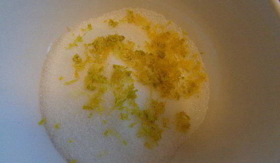 лимонно-маковые маффины на йогурте