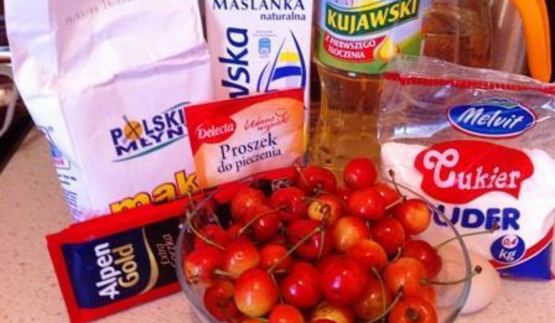 маффины с черешней