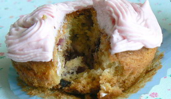 маффины с клубникой и шококаплями