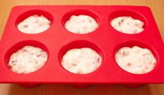 маффины с малиновым кремом и шоколадом