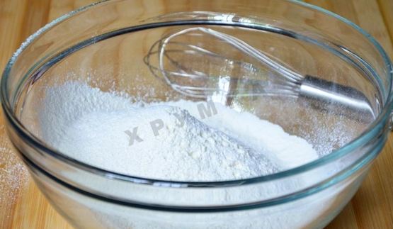 маффины с овсяными хлопьями и смородиной