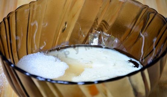 маффины с овсяными хлопьями и смородиной