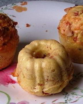 Маффины с сыром и орехами макадамии