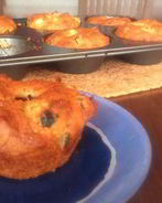 Маффины с цукини, сыром и помидорами черри