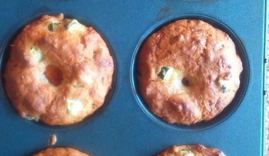 маффины с цукини, сыром и помидорами черри