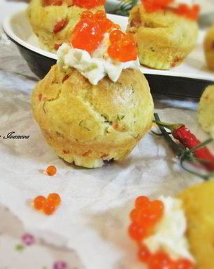 Мини-маффины с семгой