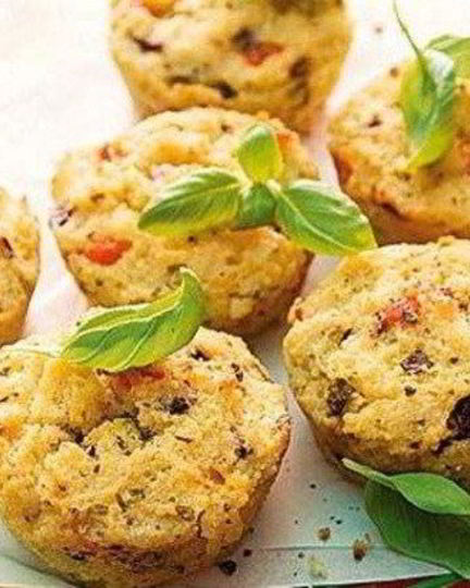 Рецепт овощных маффинов с курицей