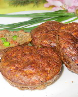 Печеночные маффины с начинкой и отрубями Лито