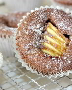 Шоколадно-яблочные маффины