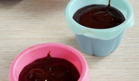 шоколадные маффины с жидкой начинкой