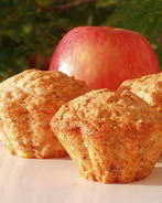 Яблочные маффины с орехами и корицей