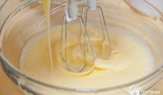 малиновый рулет