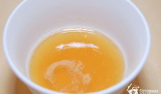 малиновый рулет