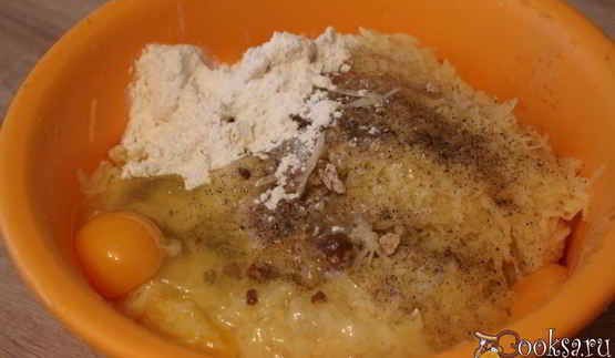 картофельные оладьи с сыром