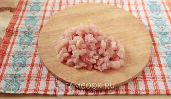 куриные оладьи с луком