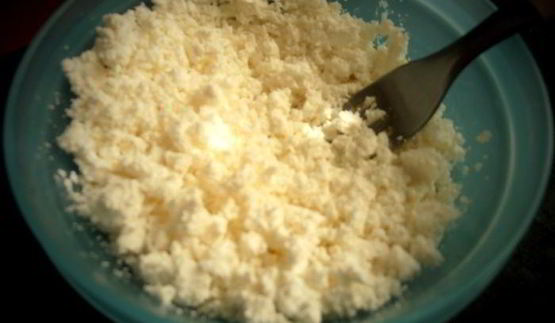 оладушки из китайской капусты с брынзой