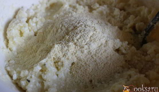 оладьи из картофельного пюре с творогом