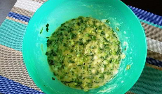 оладьи из зеленого лука с тмином