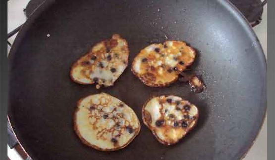 оладьи с черникой