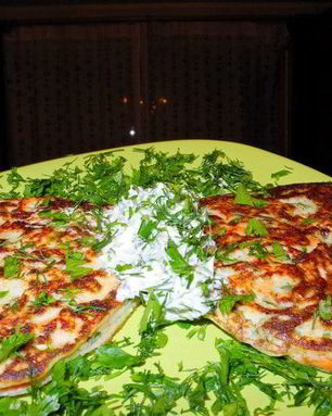 Оладьи с семгой и зеленью