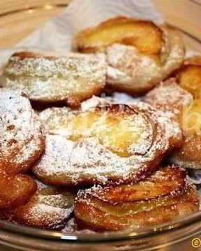 Оладьи с яблоками