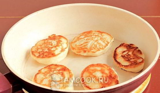 постные оладьи на дрожжах