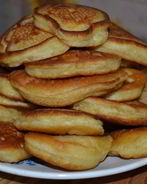 Пышные оладьи на кефире с сюрпризом