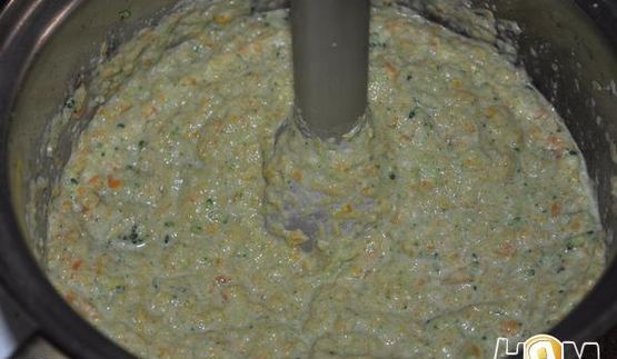 сливочные оладьи из брокколи и моркови