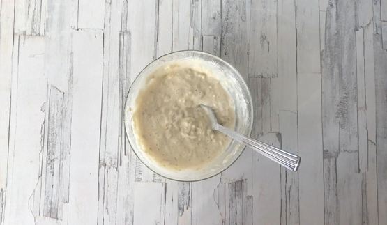 сливочные оладьи с грушей дюшес