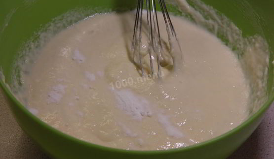 воздушные оладьи на кефире очень пышные