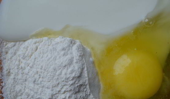 яблочные оладьи с яблочным кремом