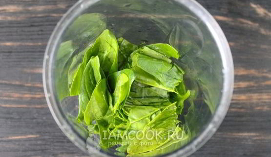 крекеры елочки с красной икрой