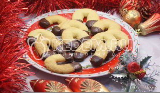 новогоднее печенье подковы