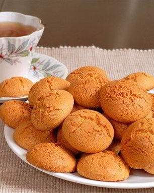 Печенье амаретти с вишней