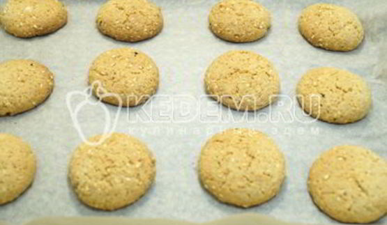печенье из овсяных хлопьев