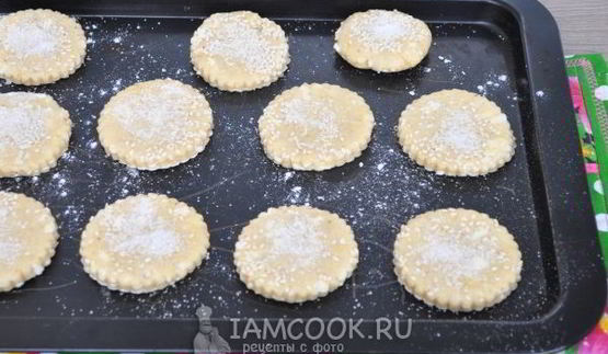 печенье с бисквитной крошкой