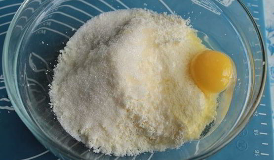 рогалики с сыром и джемом