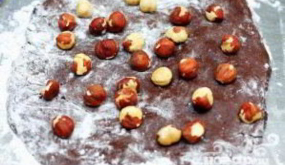 шоколадное печенье с фундуком