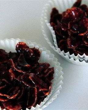 Шоколадное печенье с кукурузными хлопьями без выпечки